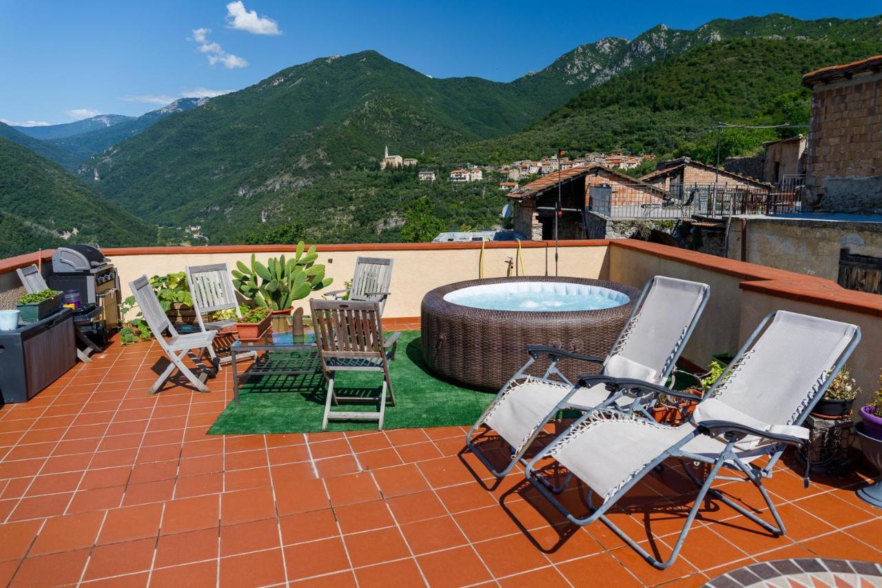Colletta Arve Castelbianco - B&B E Appartamento מראה חיצוני תמונה