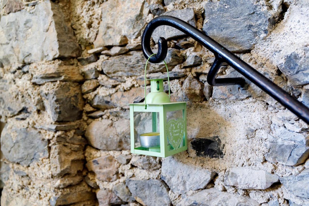 Colletta Arve Castelbianco - B&B E Appartamento מראה חיצוני תמונה