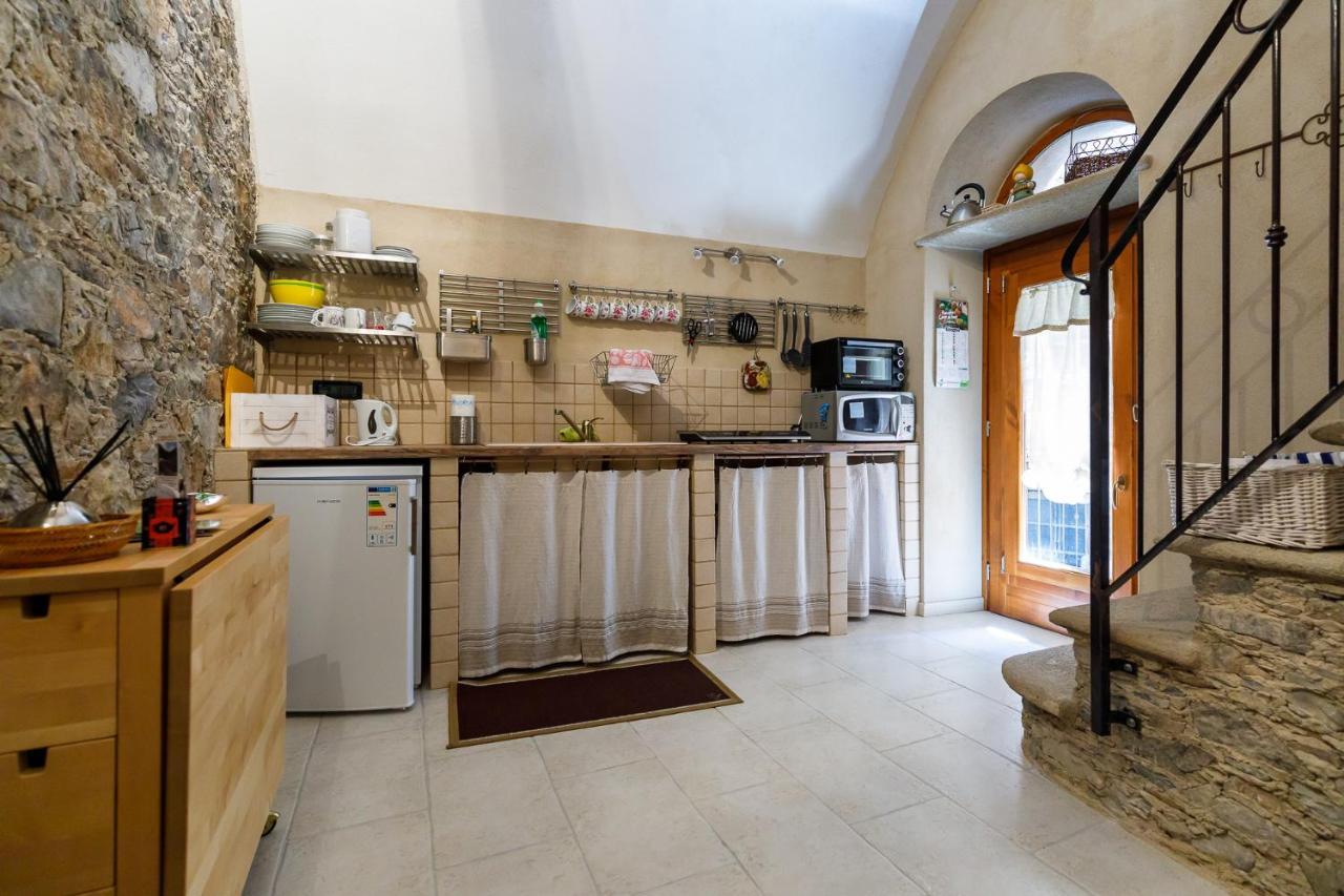 Colletta Arve Castelbianco - B&B E Appartamento מראה חיצוני תמונה