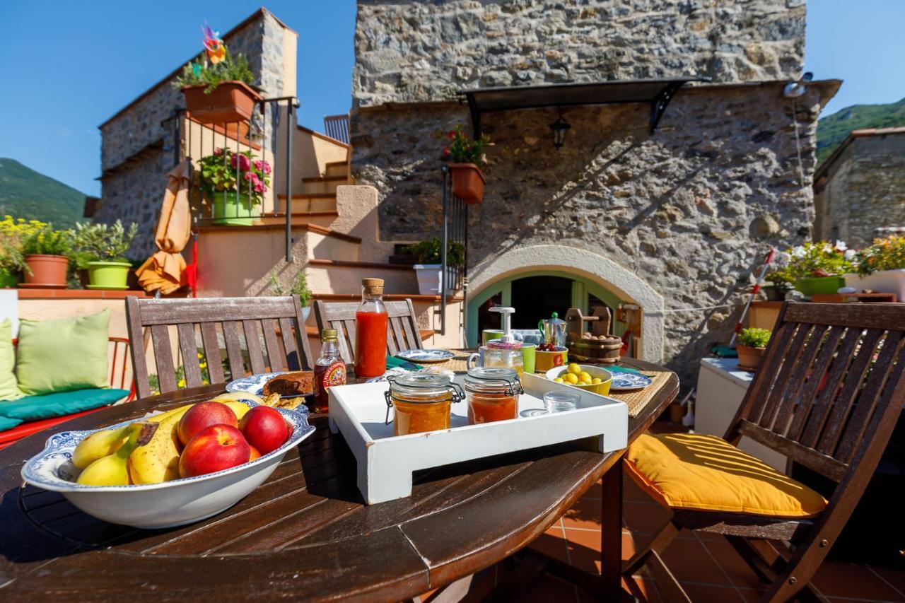 Colletta Arve Castelbianco - B&B E Appartamento מראה חיצוני תמונה