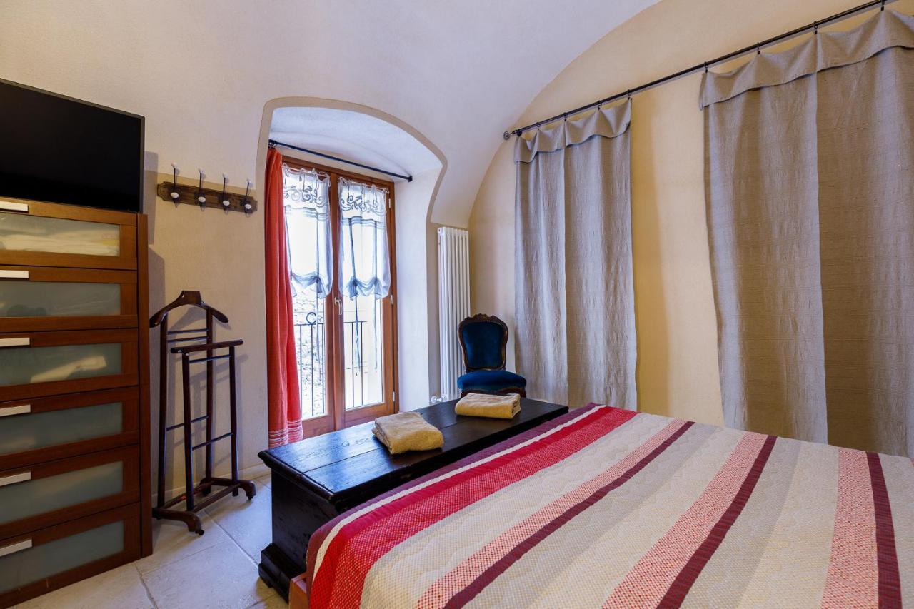 Colletta Arve Castelbianco - B&B E Appartamento מראה חיצוני תמונה