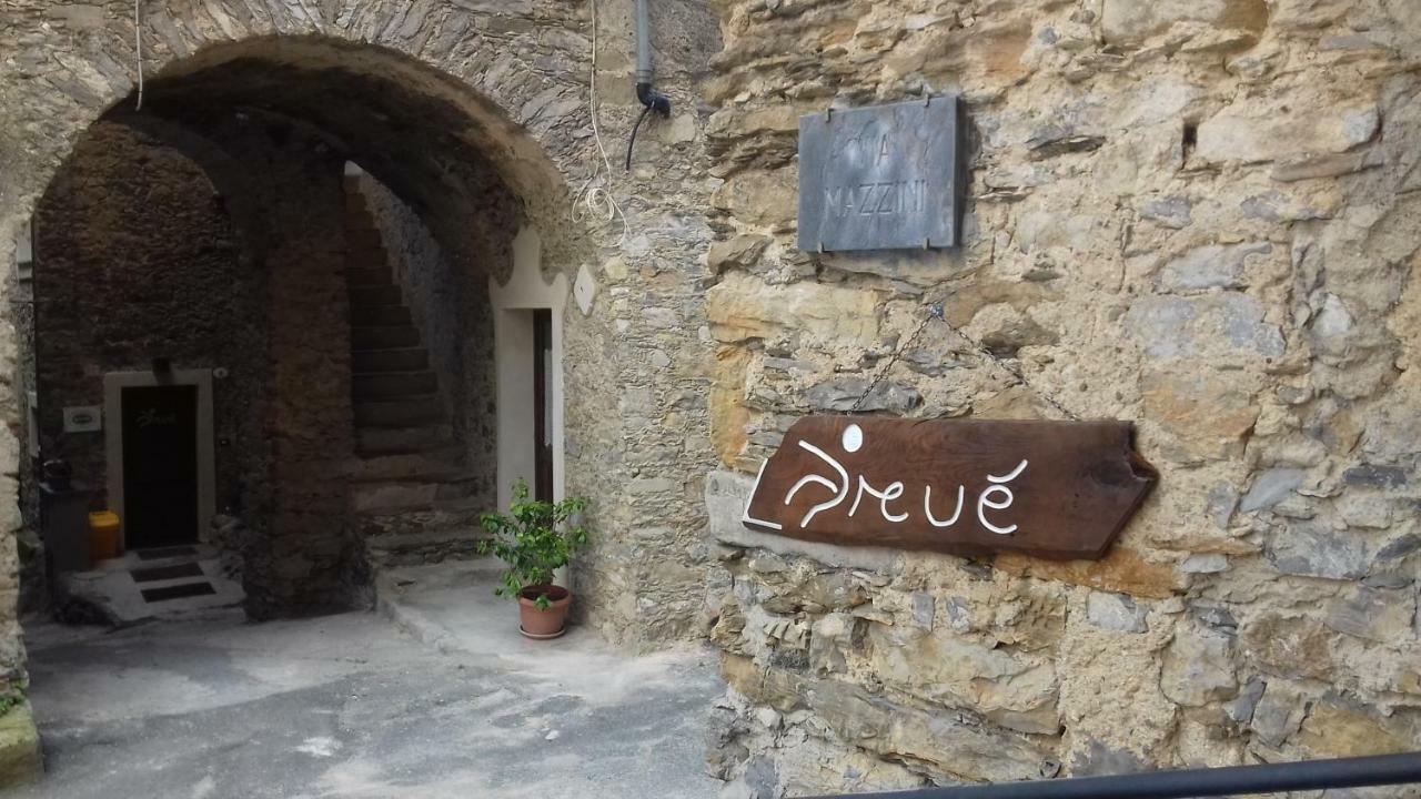 Colletta Arve Castelbianco - B&B E Appartamento מראה חיצוני תמונה